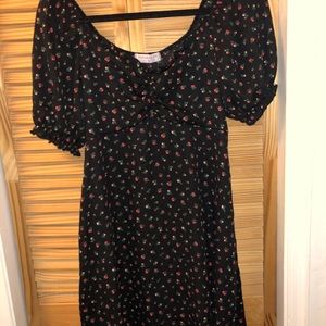 Super cute floral dress